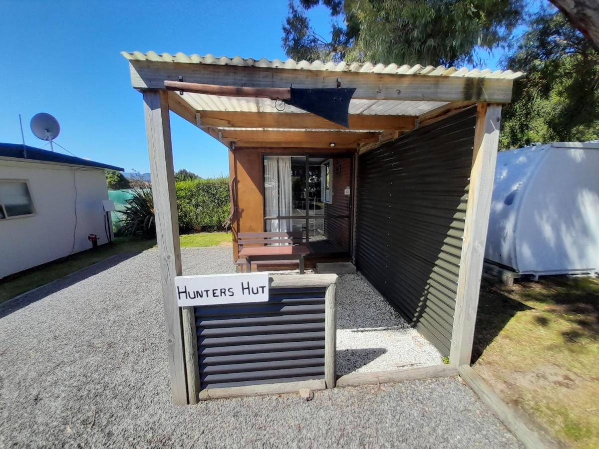 Picton'S Waikawa Bay Holiday Park Hotel Exterior photo