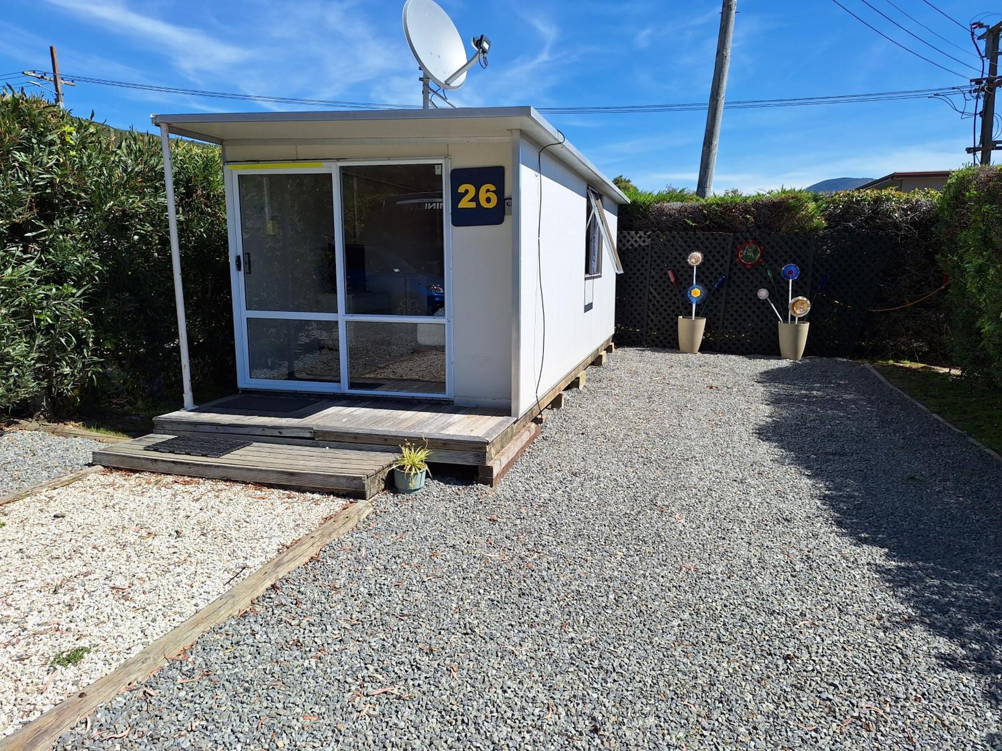 Picton'S Waikawa Bay Holiday Park Hotel Exterior photo