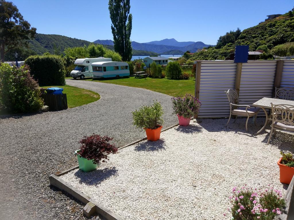 Picton'S Waikawa Bay Holiday Park Hotel Exterior photo